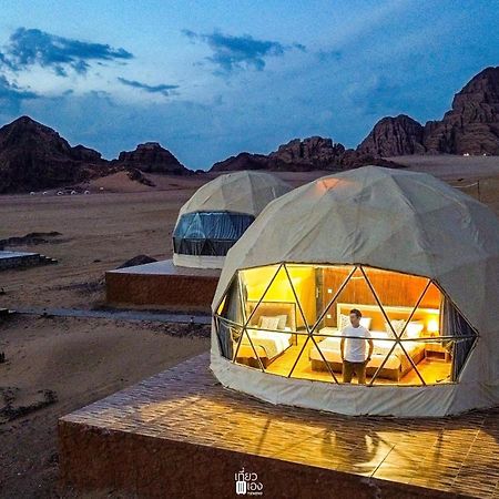 Rum Jordan Camp And Tours Wadi Rum Buitenkant foto