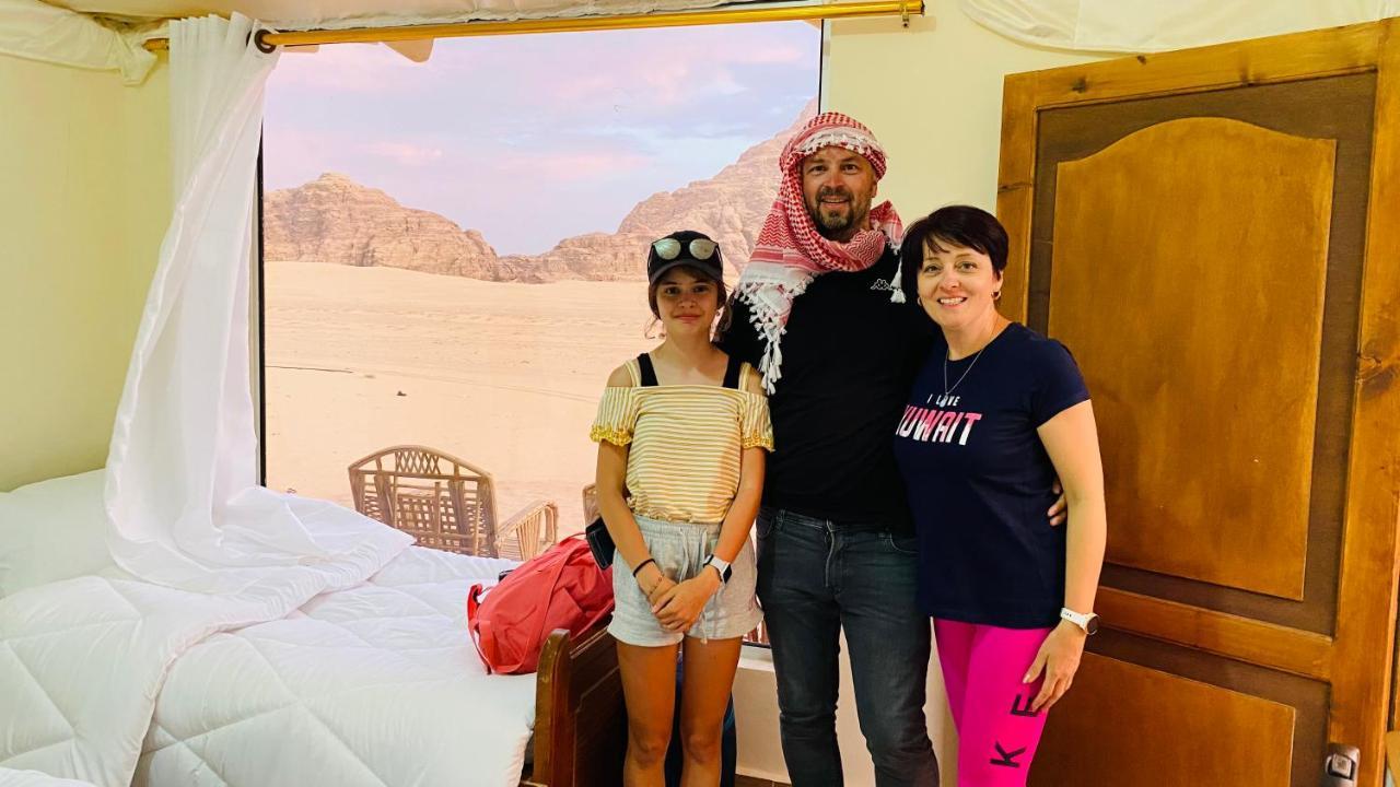 Rum Jordan Camp And Tours Wadi Rum Buitenkant foto