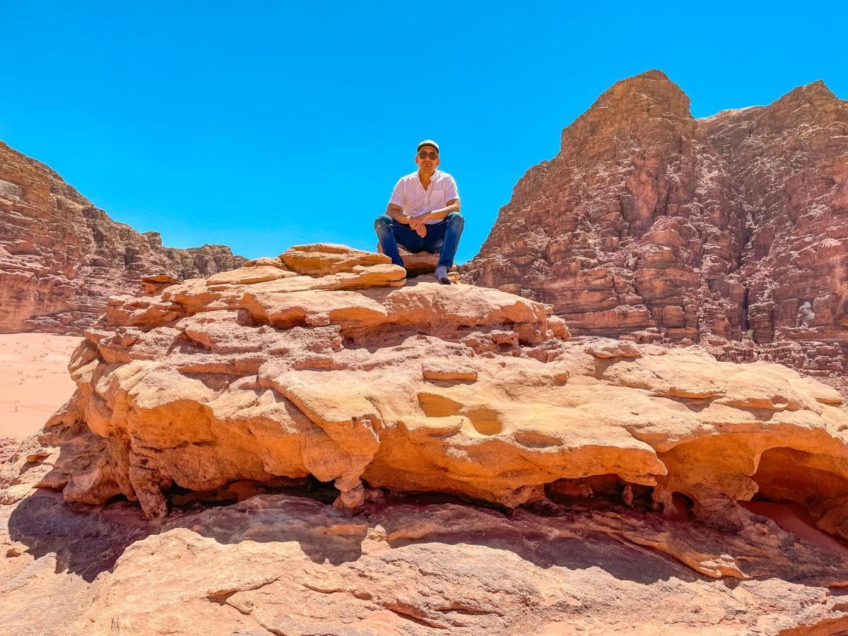 Rum Jordan Camp And Tours Wadi Rum Buitenkant foto
