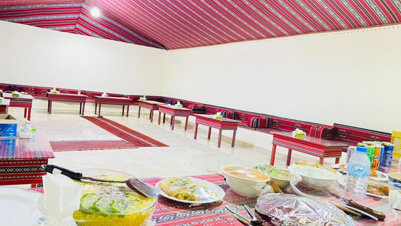 Rum Jordan Camp And Tours Wadi Rum Buitenkant foto