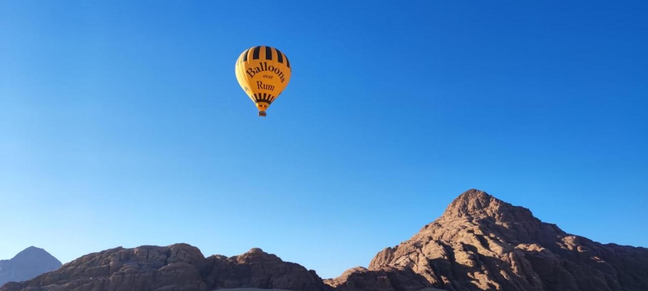 Rum Jordan Camp And Tours Wadi Rum Buitenkant foto