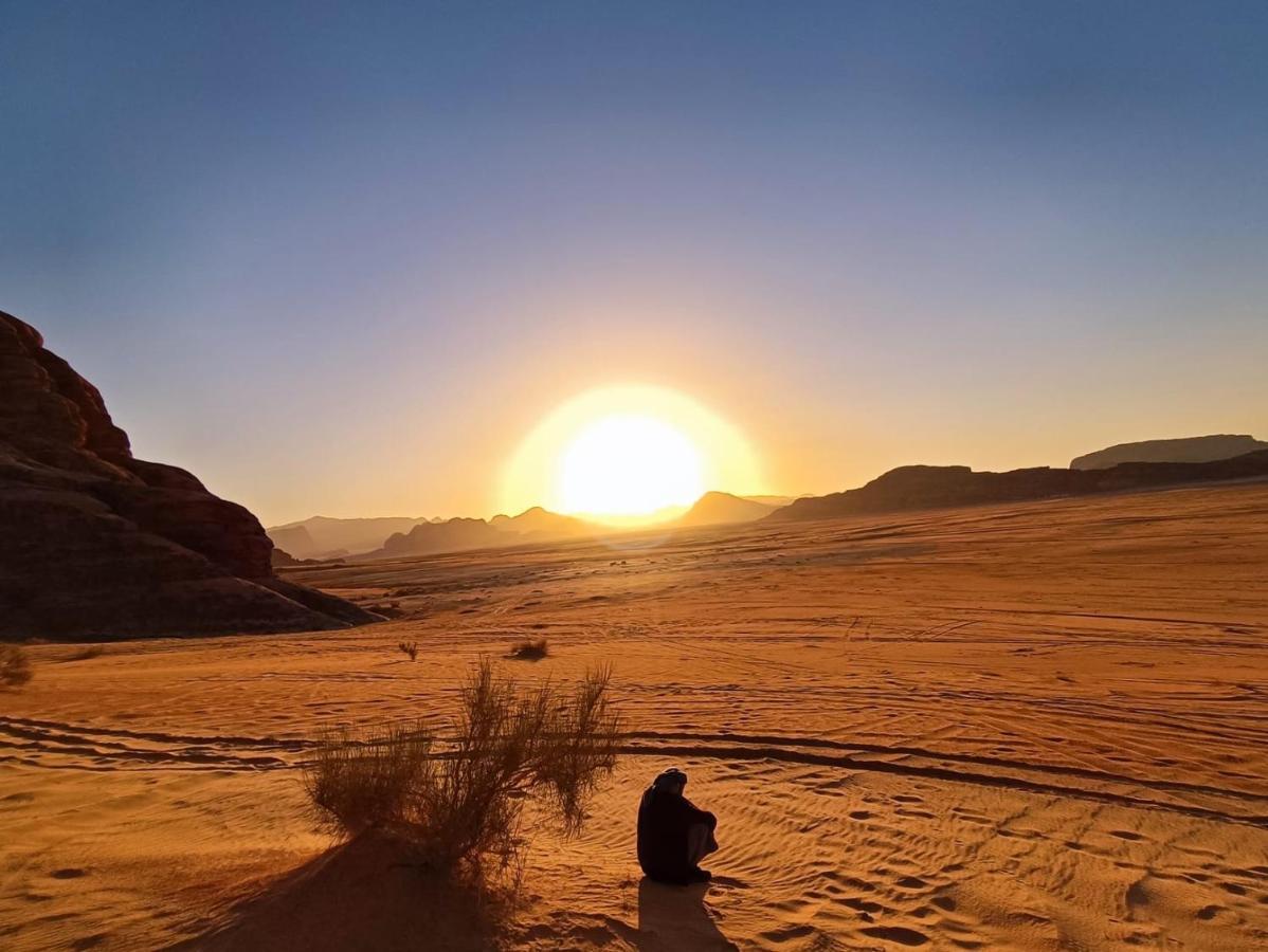 Rum Jordan Camp And Tours Wadi Rum Buitenkant foto