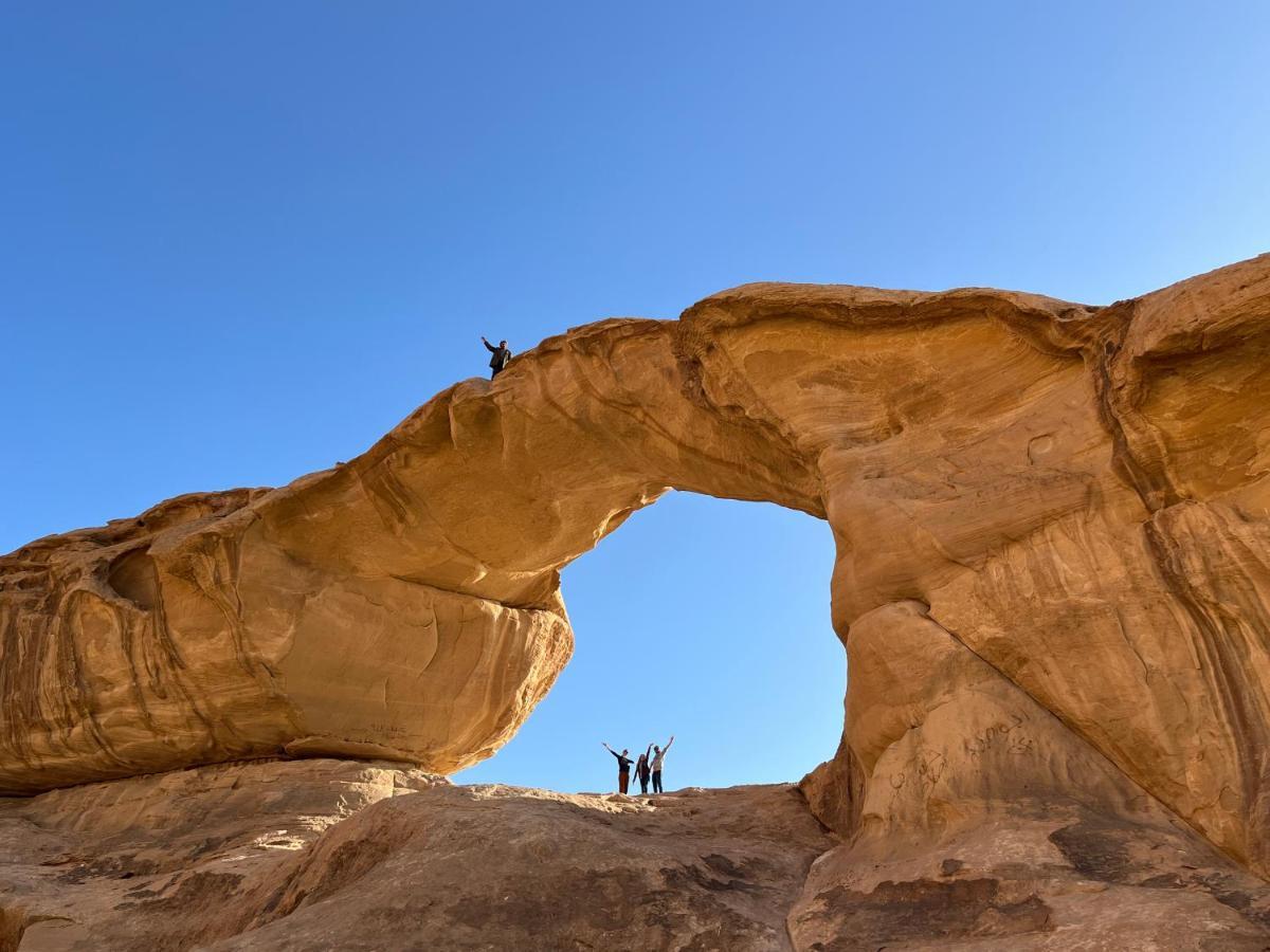 Rum Jordan Camp And Tours Wadi Rum Buitenkant foto